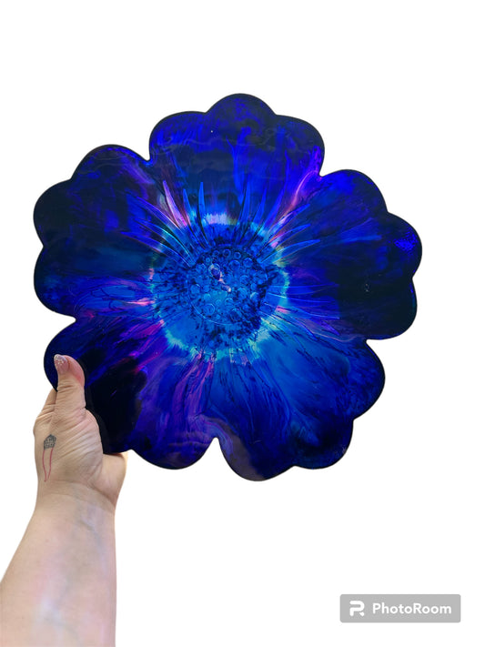 Blue flower tray